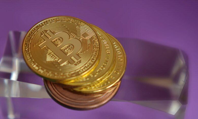 coin, cryptocurrency, virtual, digital, currency, blockchain, payments, finance, technology, financial, future, encryption, cryptography, sew, electronic, investment, symbol, property, bitcoin, purple, gold